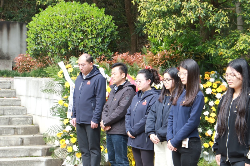 A55EA4A353EBF5738EC07F8689137EFD_副本.jpg