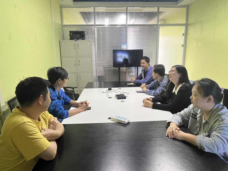 网络工程教研室召开“教师说课程”教研工作会议抓实教学管理 - 副本.png